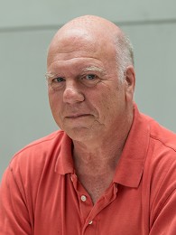 Portrait image of Peter Robinson
