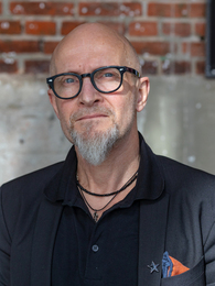 Portrait image of Lars Saabye Christensen