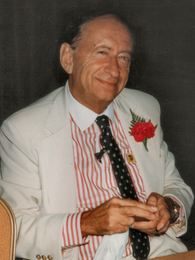 Portrait image of Robert Bloch