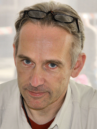 Portrait of Jasper Fforde