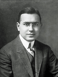 Portrait image of Earl Derr Biggers