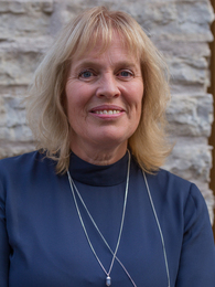 Portrait image of Mariette Lindstein